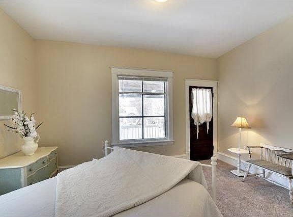 2nd image of 2648 Emerson Ave N #1