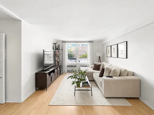 131 74th St #A3, Brooklyn, NY 11209