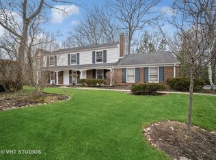 37 Berkshire Ln, Lincolnshire, IL