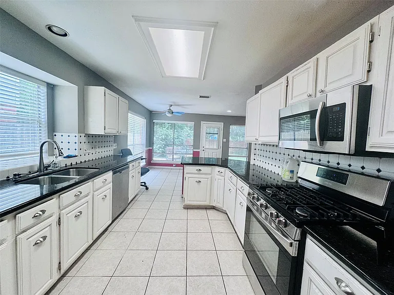 506 Birch Hill Dr — Photo 7