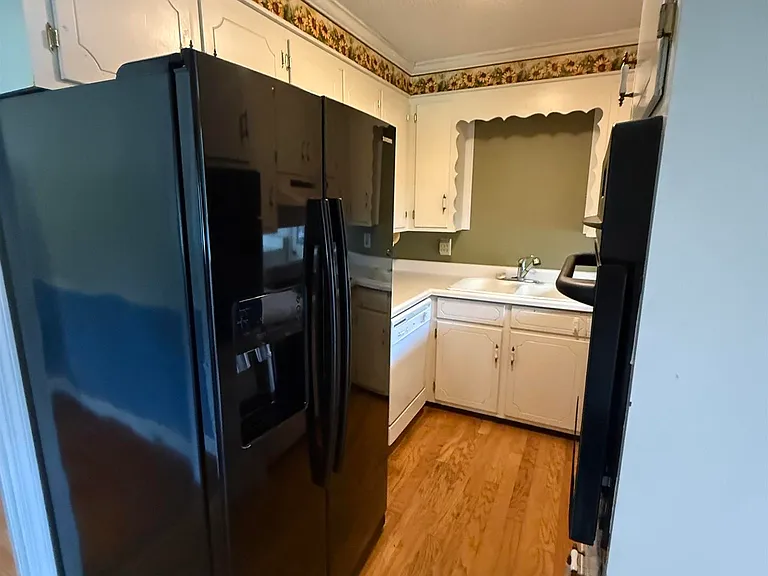 9414 Puritan Rd — Photo 16