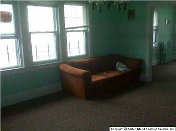 5th image of 283 Pelton Ave
