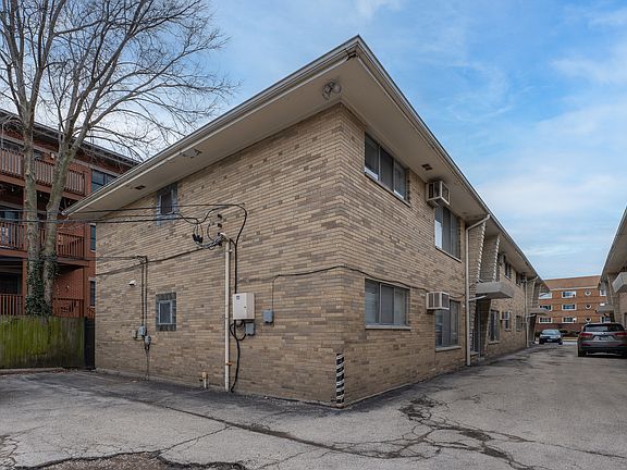 2nd image of 1111 N Harlem Ave Rear 2B
