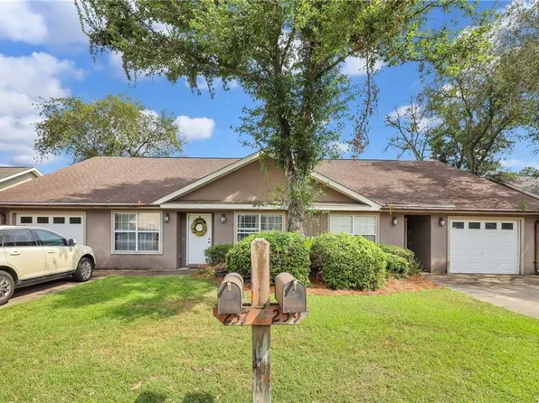 257 & 259 Windridge Dr, Brunswick, GA 31520