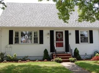 17 Rural St, New Bedford, MA 02740