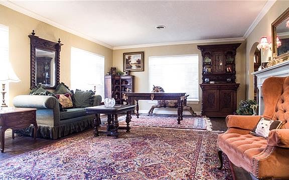 3rd image of 9509 Alta Mira Dr