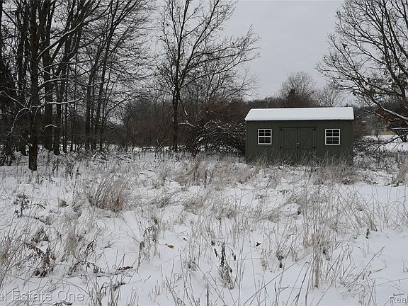 5th image of 0 Roberts Dr
