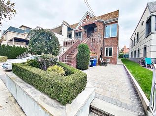 115 Langham St #2, Brooklyn, NY 11235