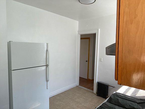 3rd image of 327 95th St Floor 2