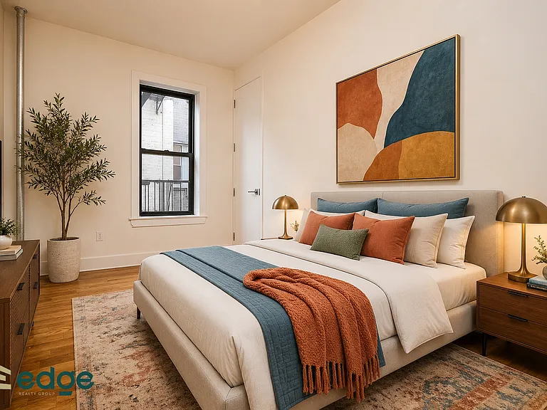 600 Park Pl #15 — Photo 3