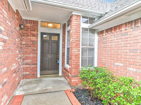 4th image of 16006 Gladebrook Glen Ln