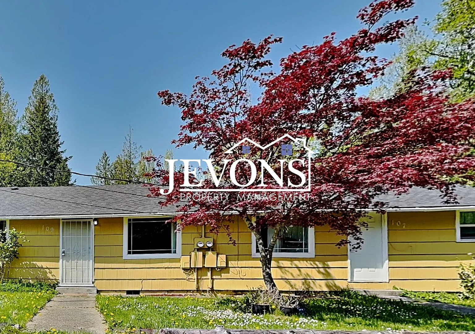 107-109 Sunnyhill Rd W Bremerton, WA 98312 — Photo 2