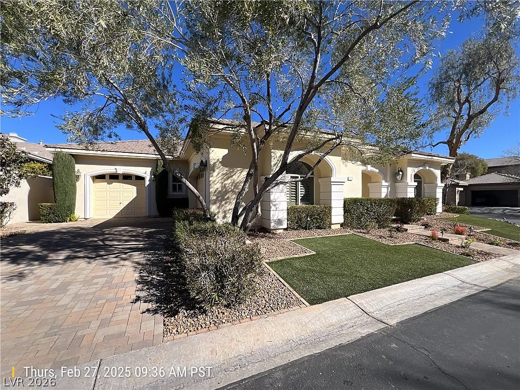 4 bed, 5.5 bath, 3623 sqft, $4,251 — Photo 1