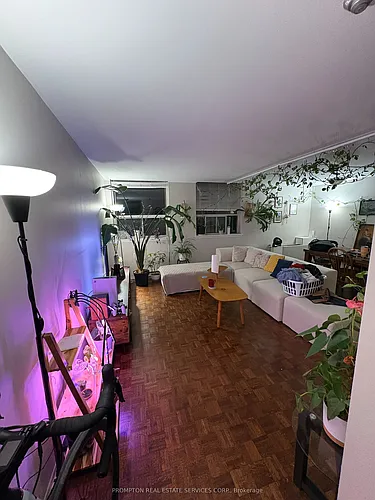 150 Beverley St #2F Photo 1