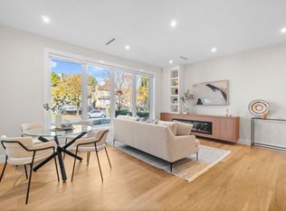 40 E 46th Ave, Vancouver, BC V5W 1Z1