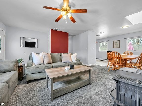 4th image of 3 Midland Rd