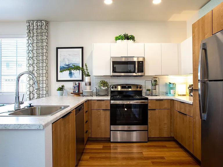 San Stefano Townhomes — Photo 3