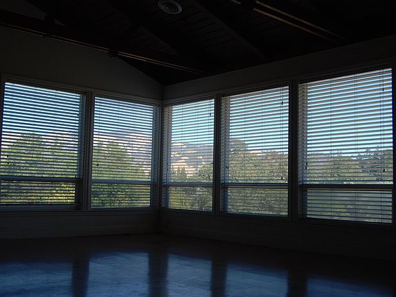 Family Room Windows - Minutes from Monte Vista HS