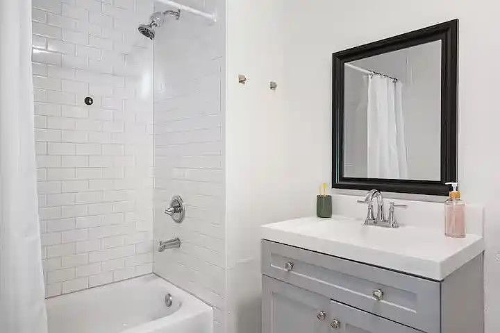 1st image of 2434 Sharon St #A