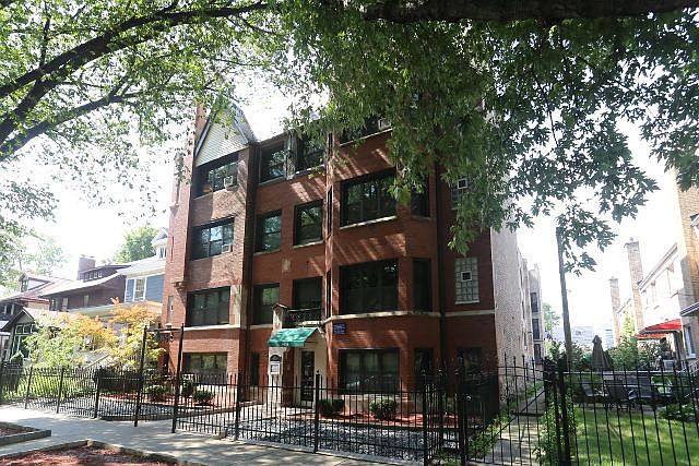 1st image of 4614 N Paulina St APT 312