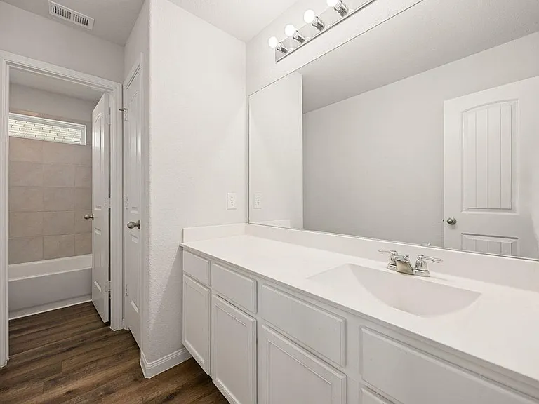 5034 Purple Wisteria Ln — Photo 26