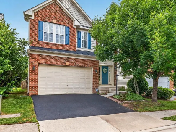 7996 Almeda Ct, Lorton, VA 22079