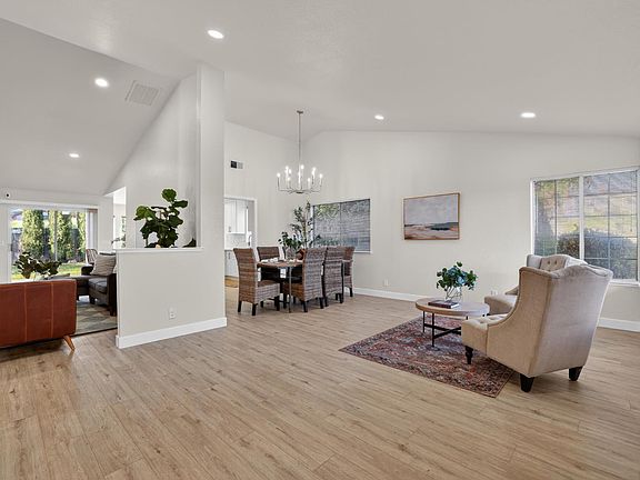 4th image of 198 Big Valley Rd