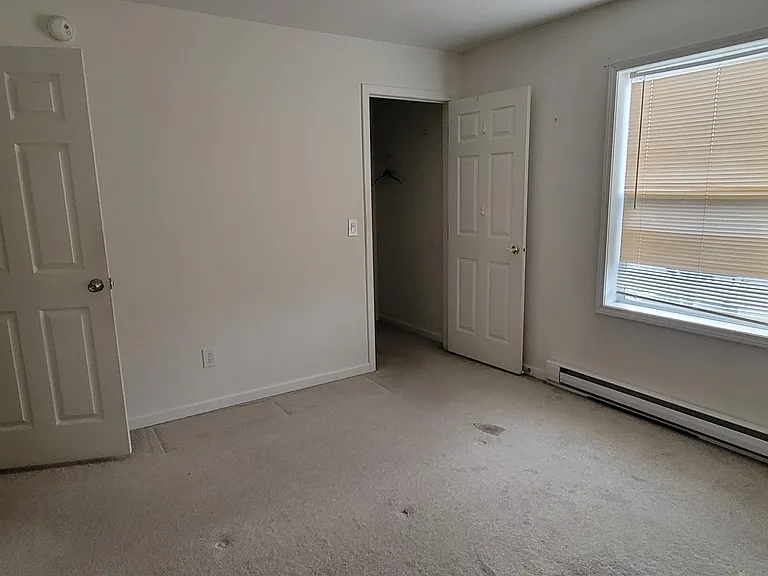 1st bedroom