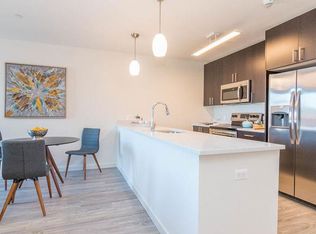 1 Dekalb Ave #PENTHOUSE, White Plains, NY 10605