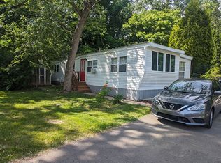 6515 Livingood St NE, Rockford, MI 49341