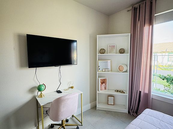 Smart TV and Work space