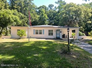 1861 Stanford Rd N, Jacksonville, FL 32207