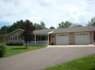 690 Lakeside St, White Lake, WI 54491