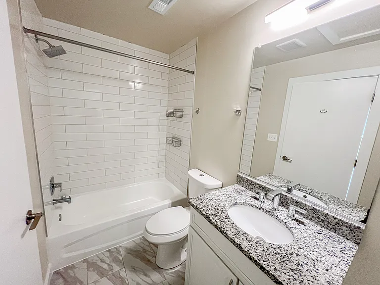845 Upshur St NW #3B — Photo 8