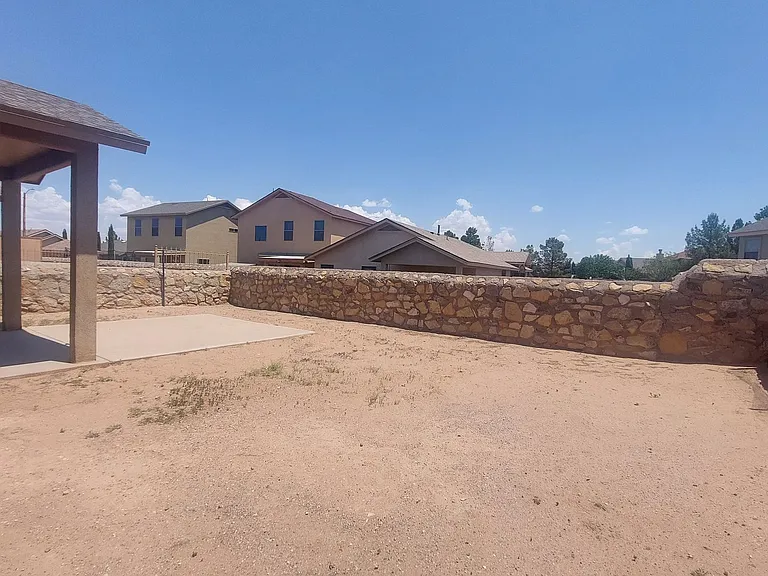 4768 Joseph Rodriguez Dr — Photo 4
