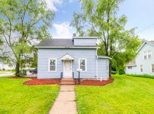 404 Charles St, Sycamore, IL 60178