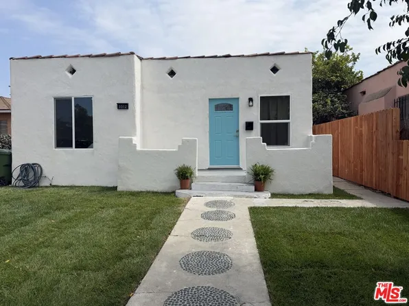 3312 Hyde Park Blvd, Los Angeles, CA 90043