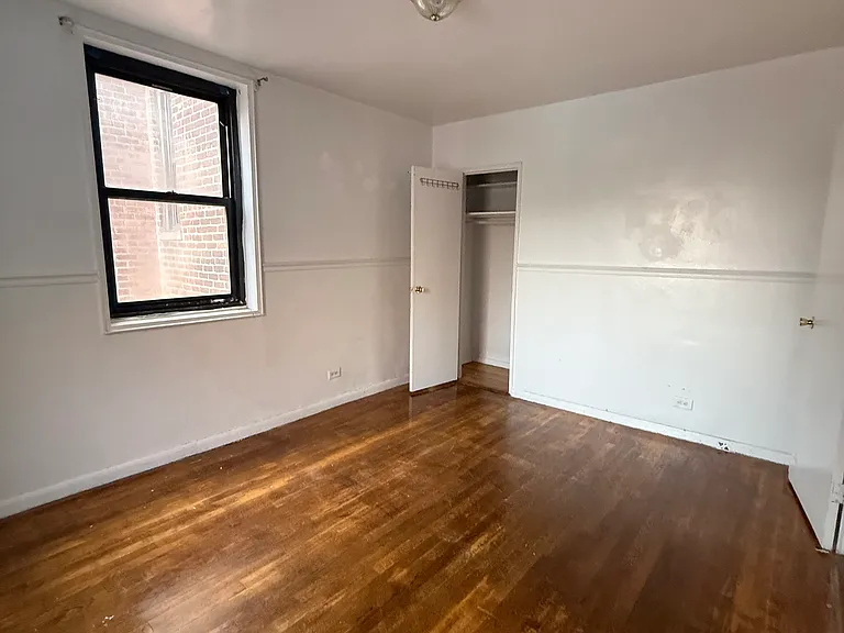 2976 Marion Ave #5 — Photo 9