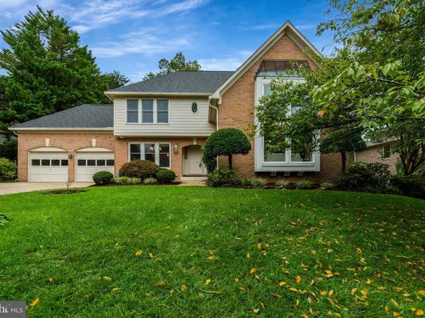 3908 Laro Ct, Fairfax, VA 22031