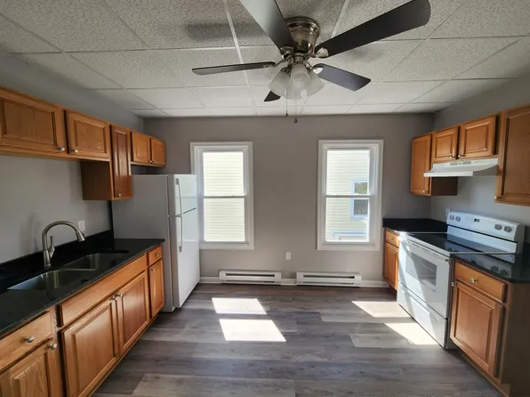 421 Beade St #421, Plymouth, PA 18651