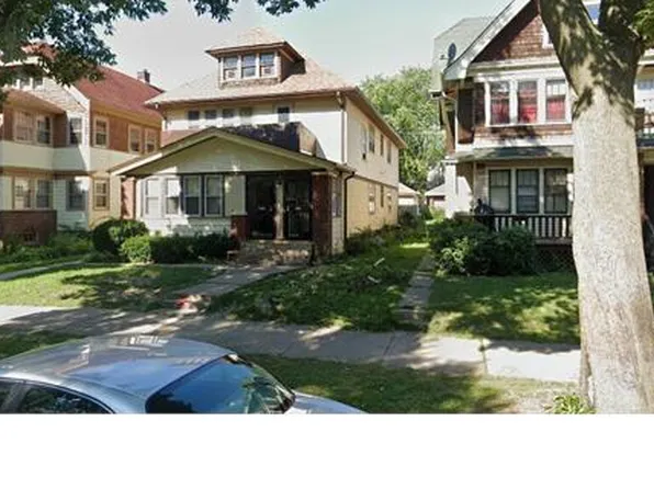 2631 N 49th St, Milwaukee, WI 53210