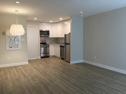 947 Azure St #2 Photo 1