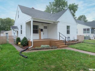2413 Lillie Ave, Davenport, IA 52804
