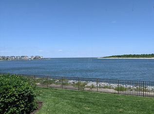 9478 Bay Front Dr, Norfolk, VA 23518