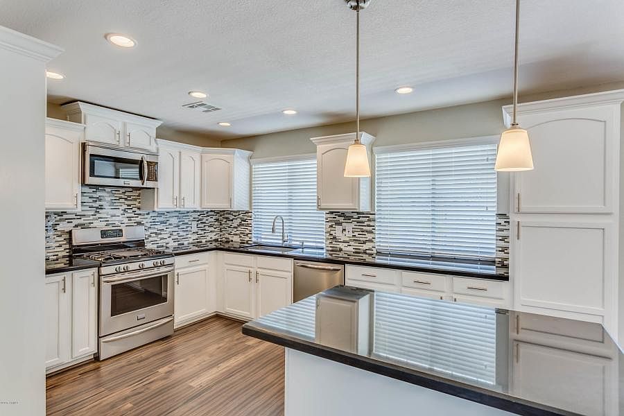 1st image of 1008 N Westfall Cir