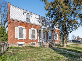 16 Maple St, Saint Peters, MO 63376