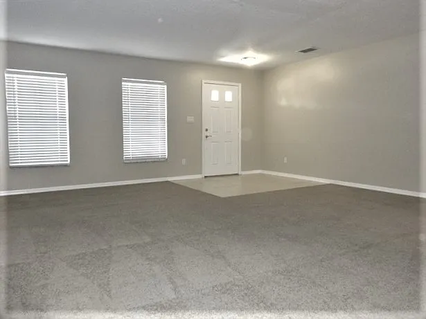 4 bed, 2.5 bath, 2851 sqft, $3,415 — Photo 2