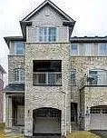 916 Audley Rd N