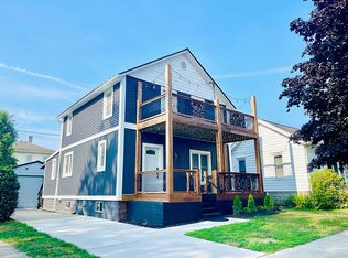 310 Huron St, South Haven, MI 49090