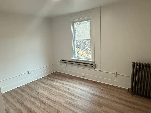 1304 Electric Ave #3, East Pittsburgh, PA 15112
